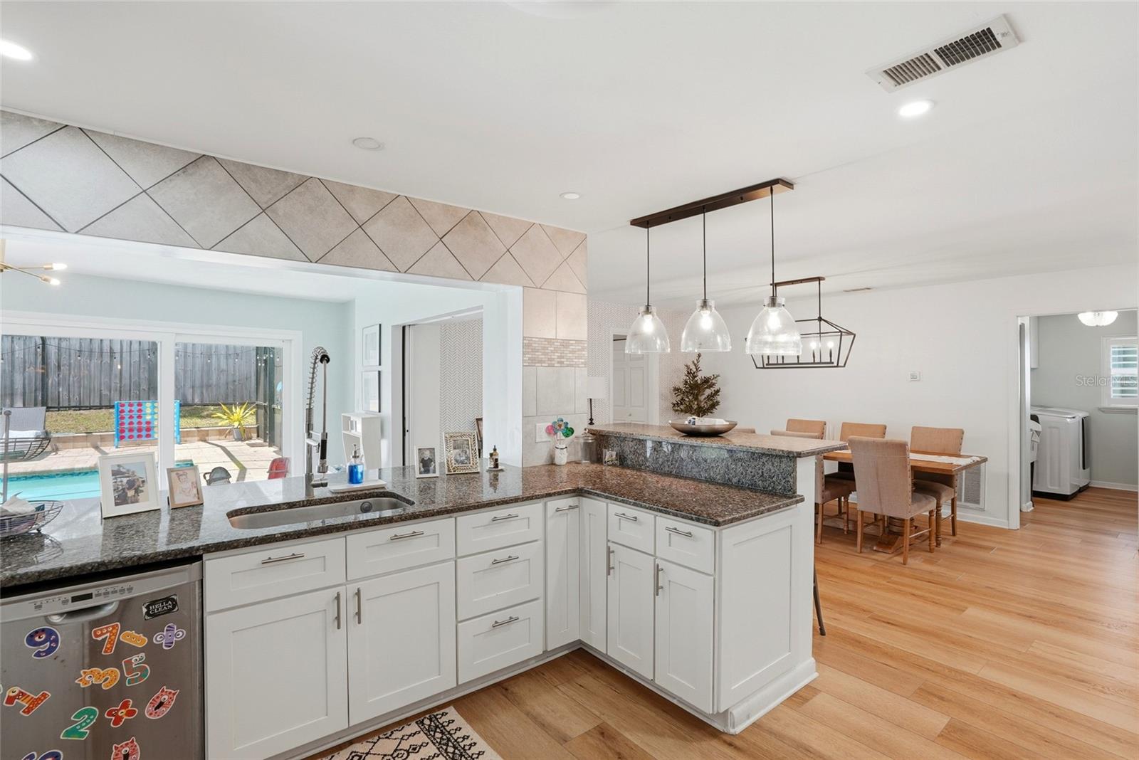 2089 SWAN LN, SAFETY HARBOR, FL, 34695