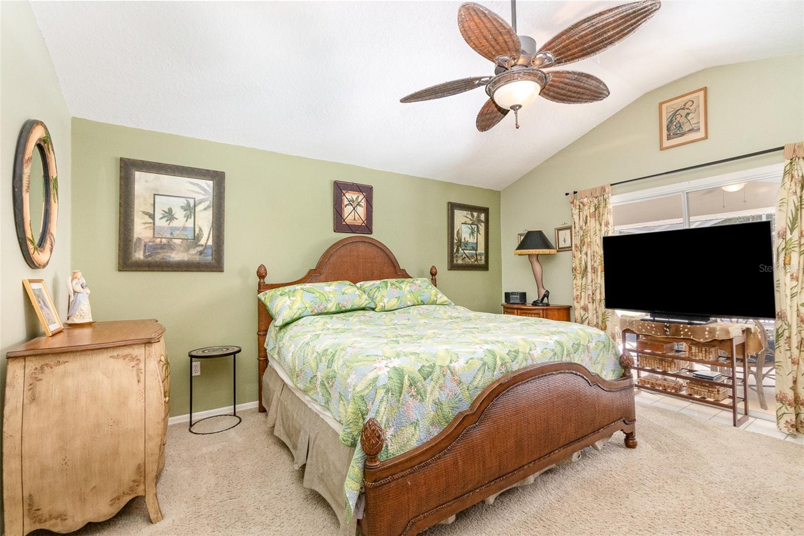 16730 BEAUCLAIRE CT, TAVARES, FL, 32778