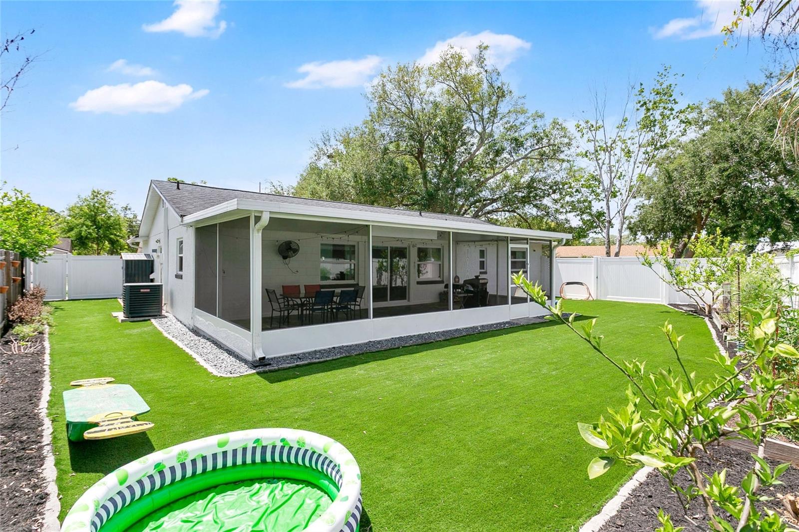 851 DARWIN DR, ALTAMONTE SPRINGS, FL, 32701