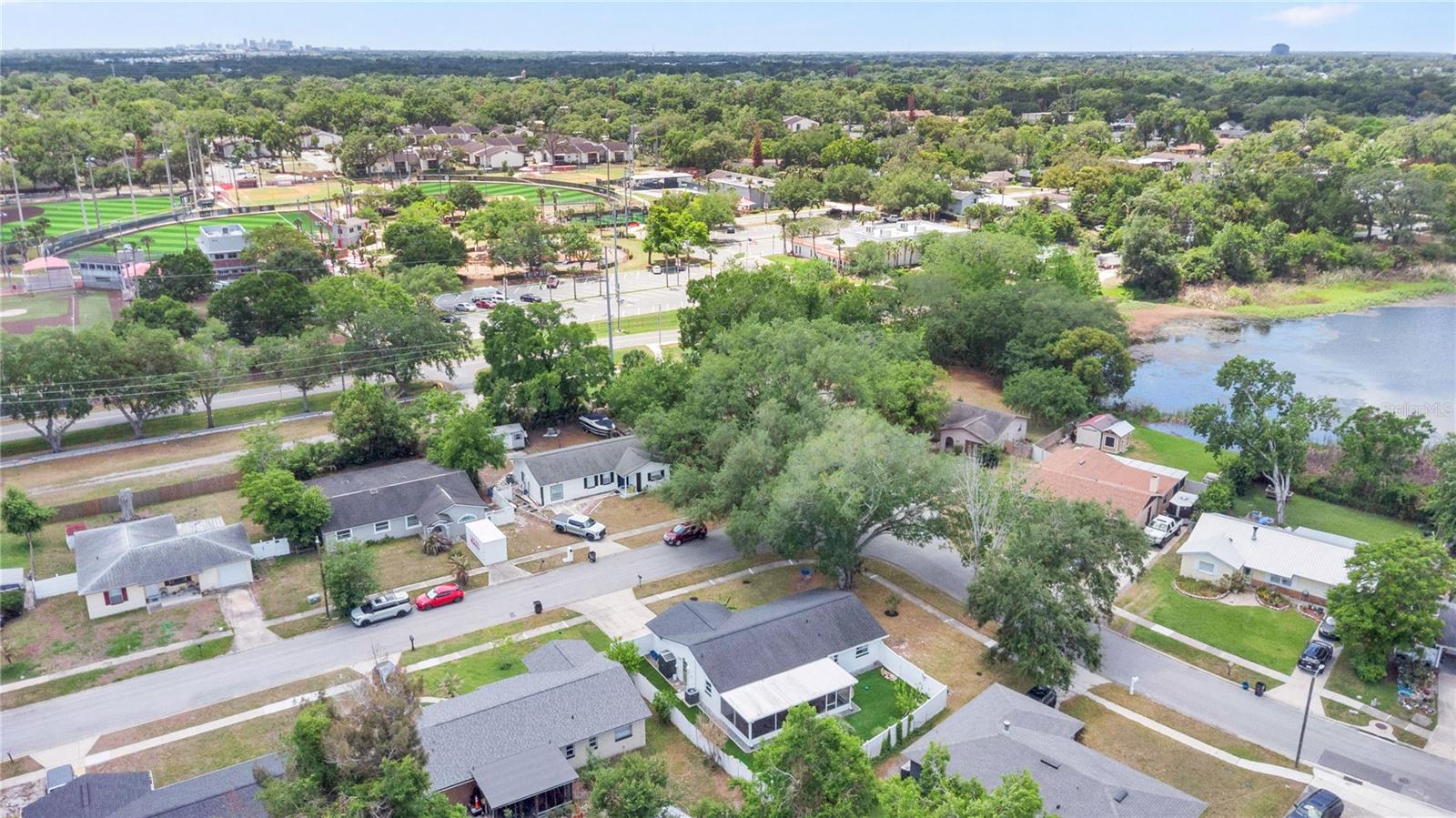 851 DARWIN DR, ALTAMONTE SPRINGS, FL, 32701