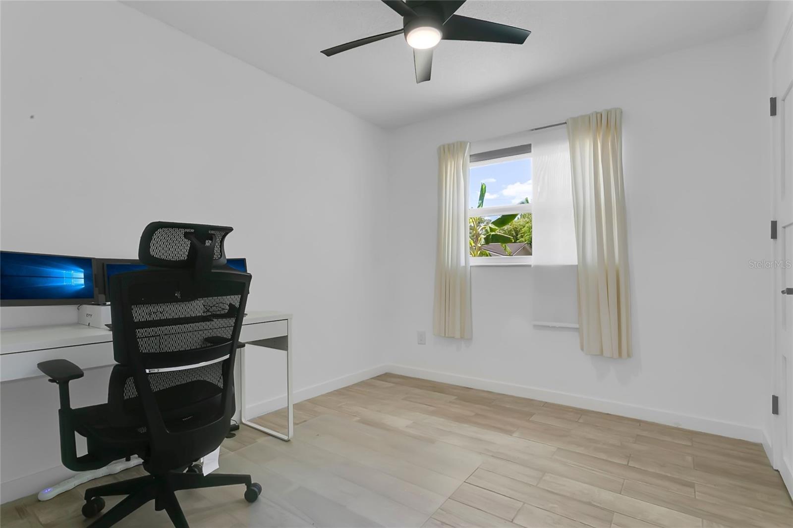 851 DARWIN DR, ALTAMONTE SPRINGS, FL, 32701