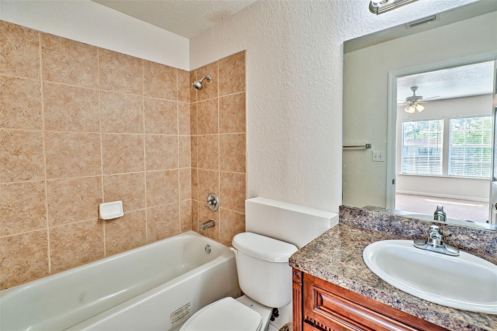 2710 NW 104 CT #B, GAINESVILLE, FL, 32606