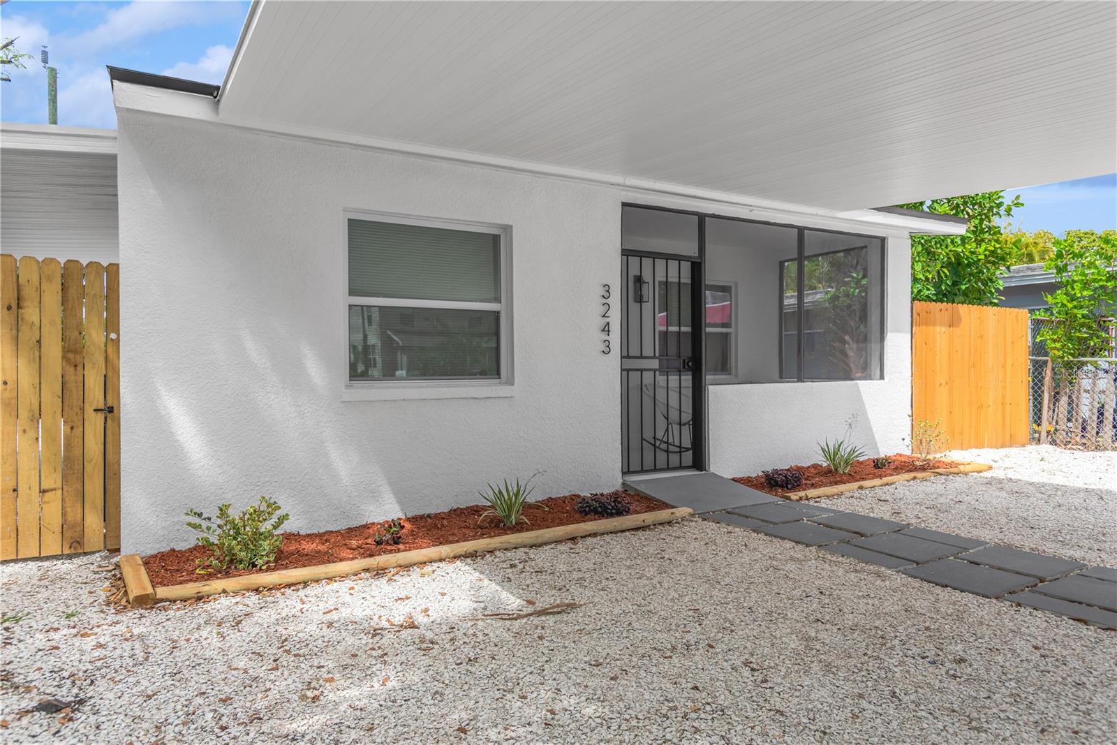 3243 6TH AVE S, ST PETERSBURG, FL, 33712