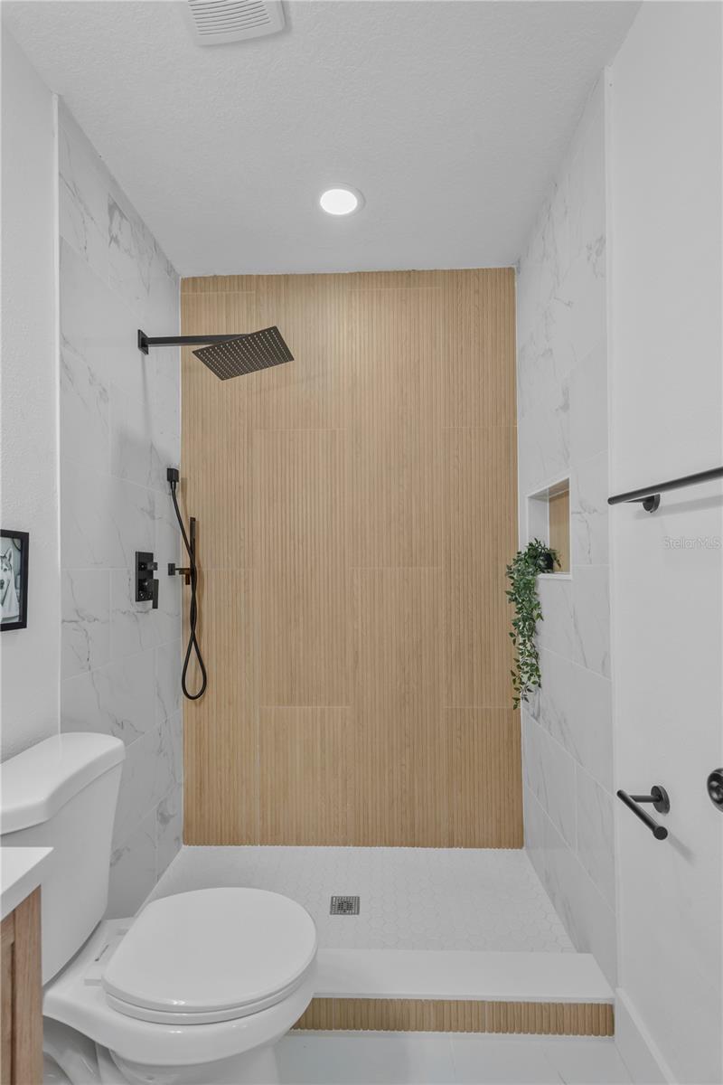 3243 6TH AVE S, ST PETERSBURG, FL, 33712