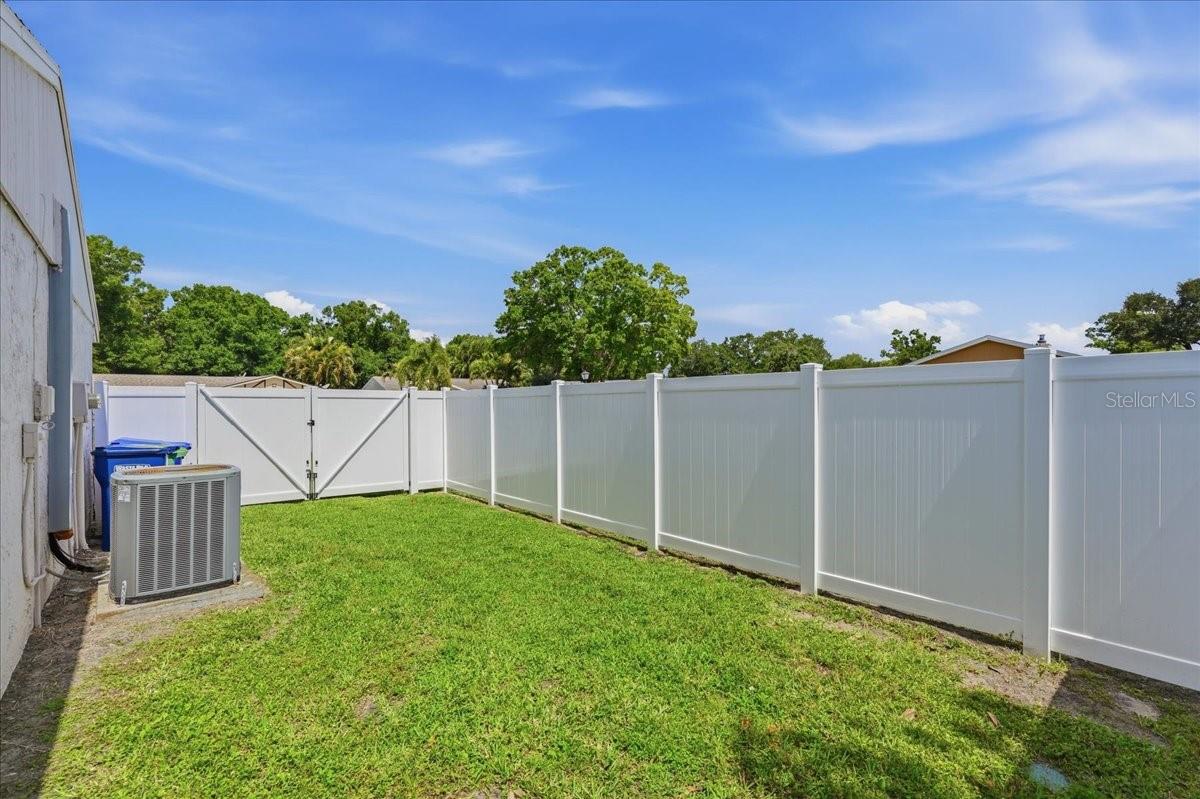 300 SWEETGUM CT, PALM HARBOR, FL, 34683