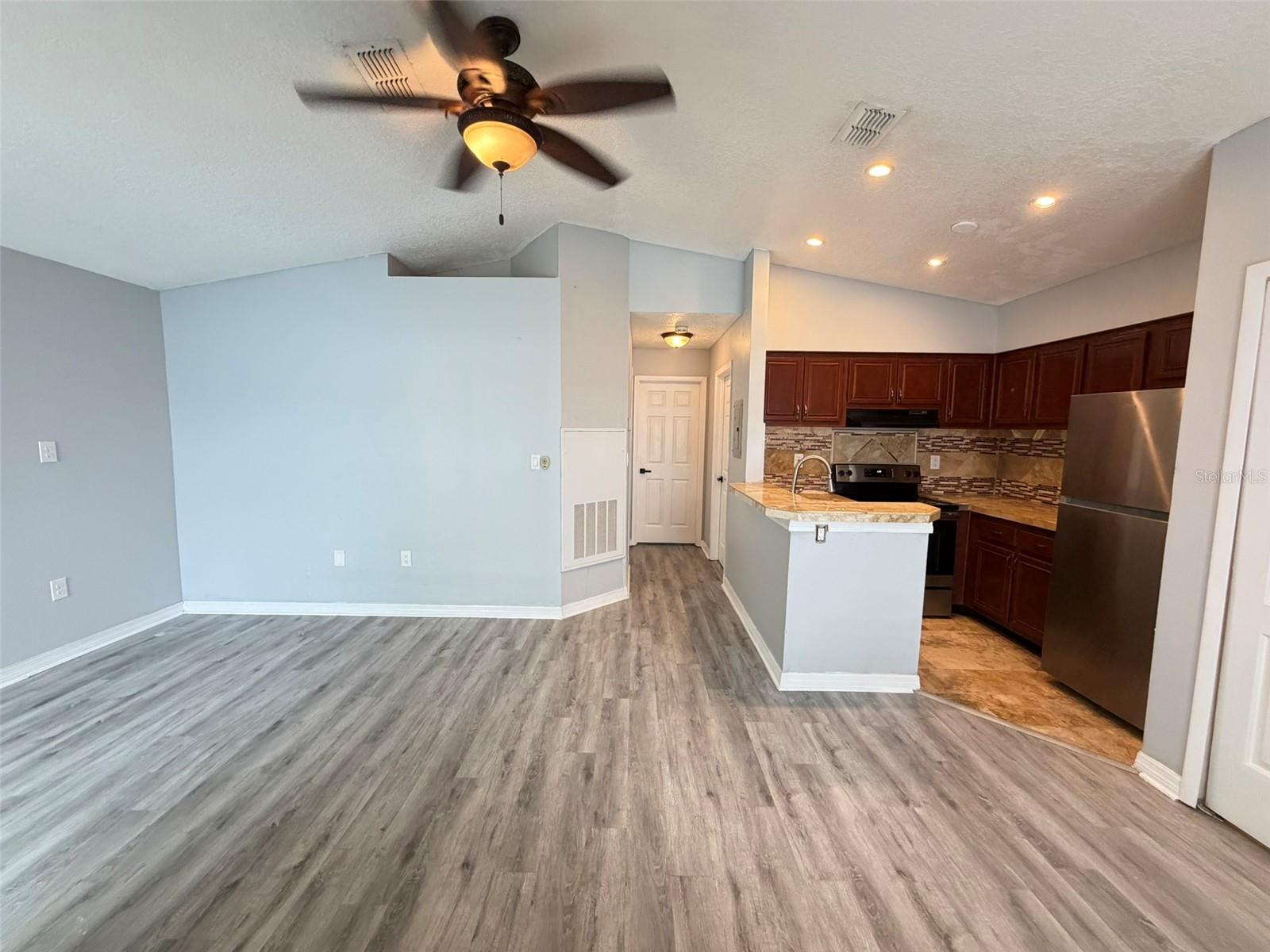 942 LOQUAT TREE RD, ORLANDO, FL, 32811