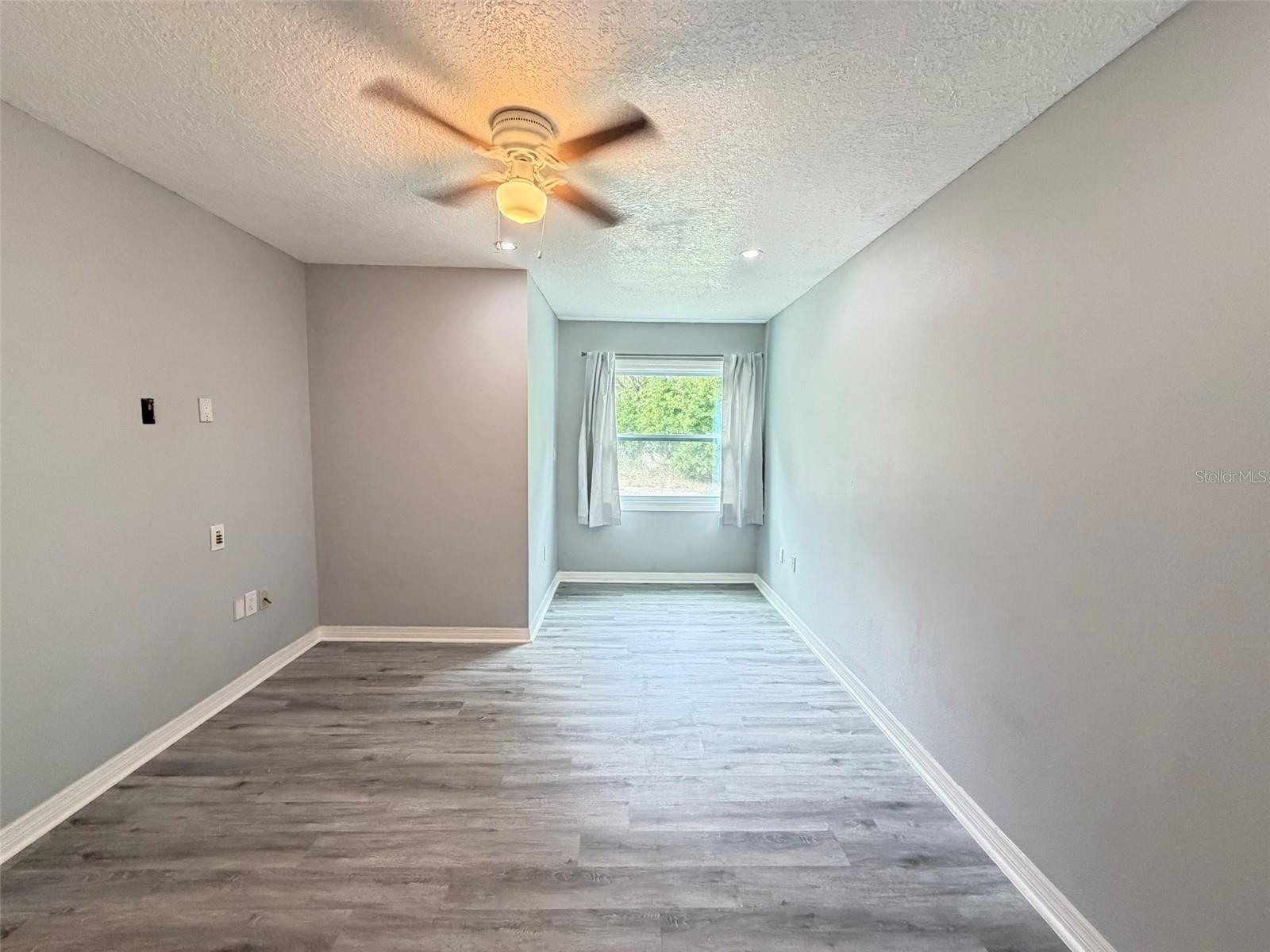 942 LOQUAT TREE RD, ORLANDO, FL, 32811