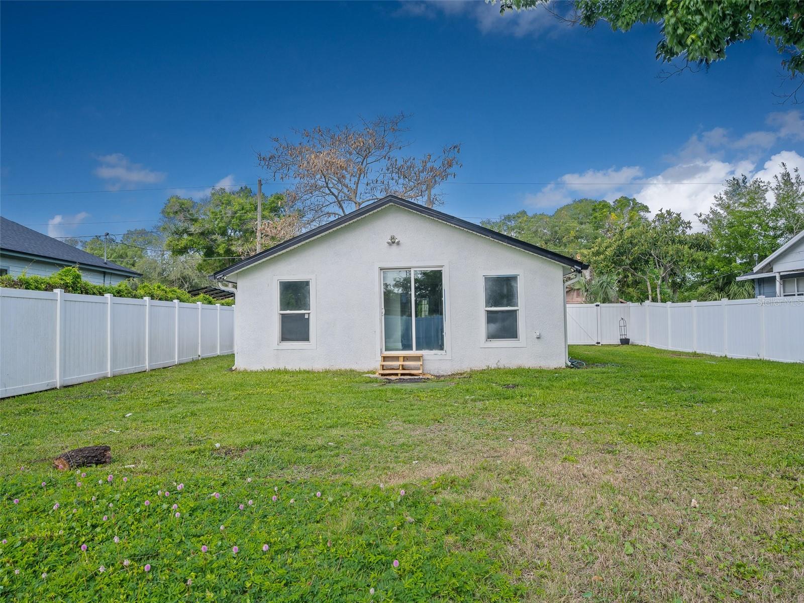 1105 WILLOW AVE, SANFORD, FL, 32771