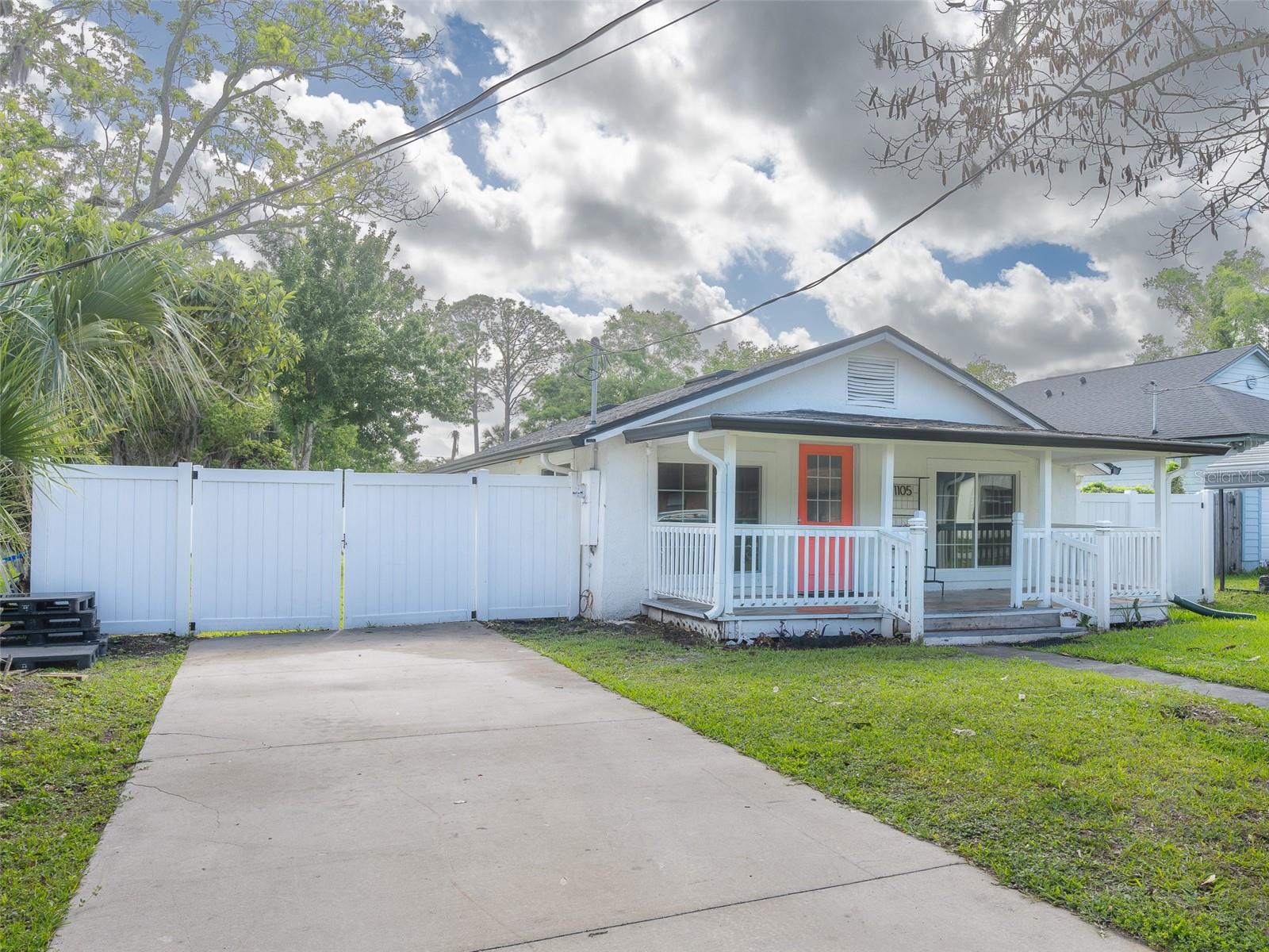 1105 WILLOW AVE, SANFORD, FL, 32771