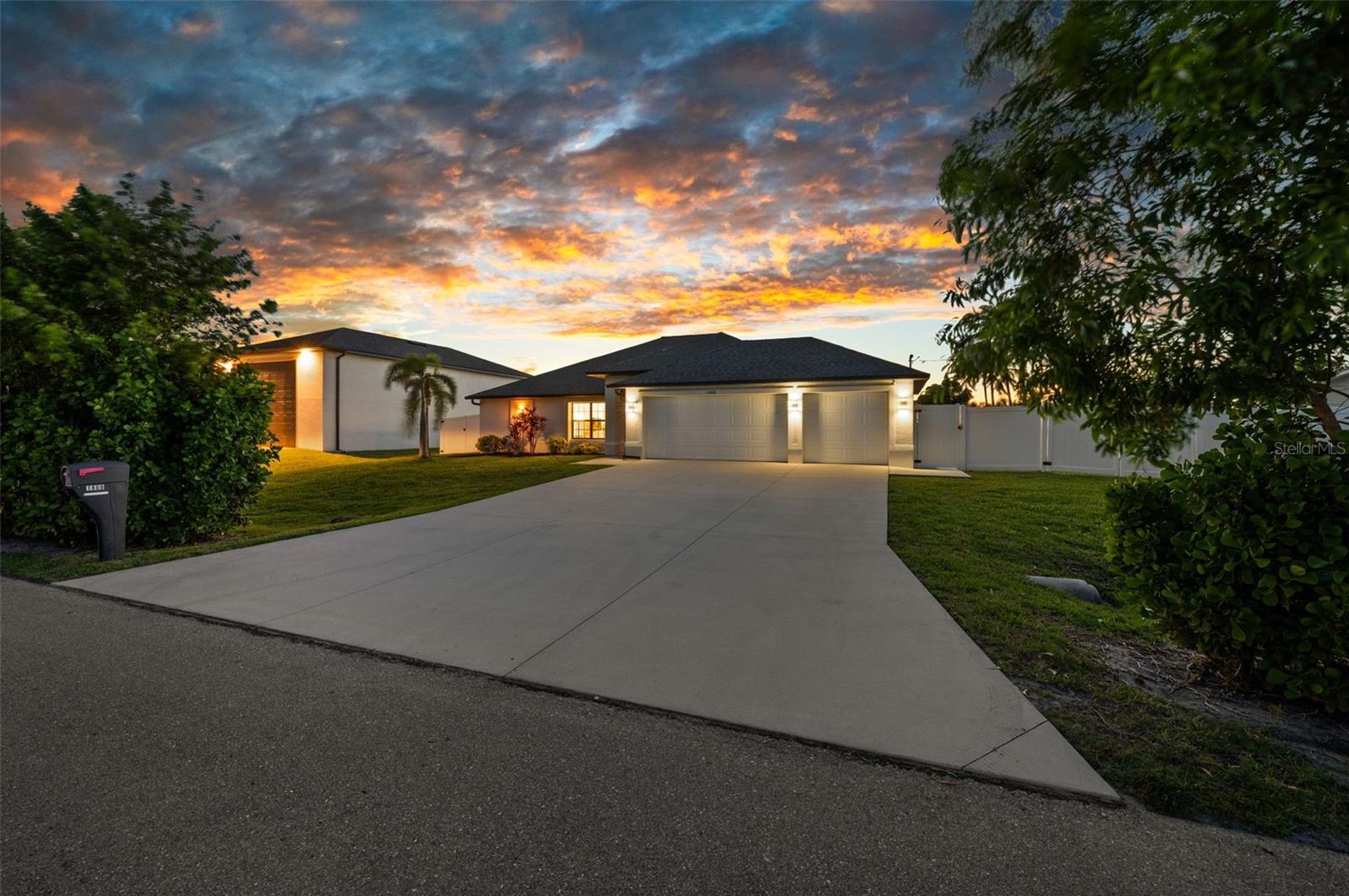 1808 SW 8TH PL, CAPE CORAL, FL, 33991