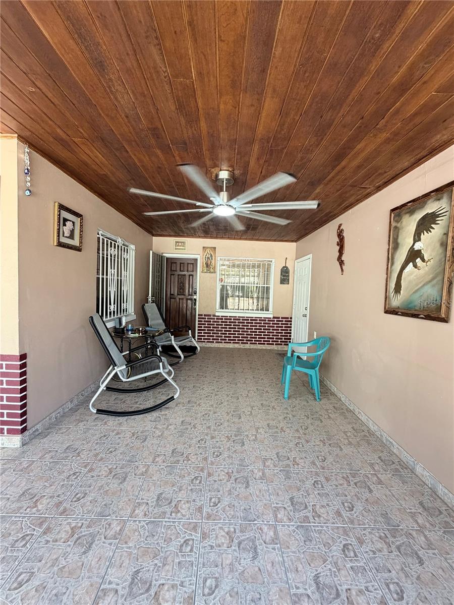 1508 W KNOLLWOOD ST, TAMPA, FL, 33604