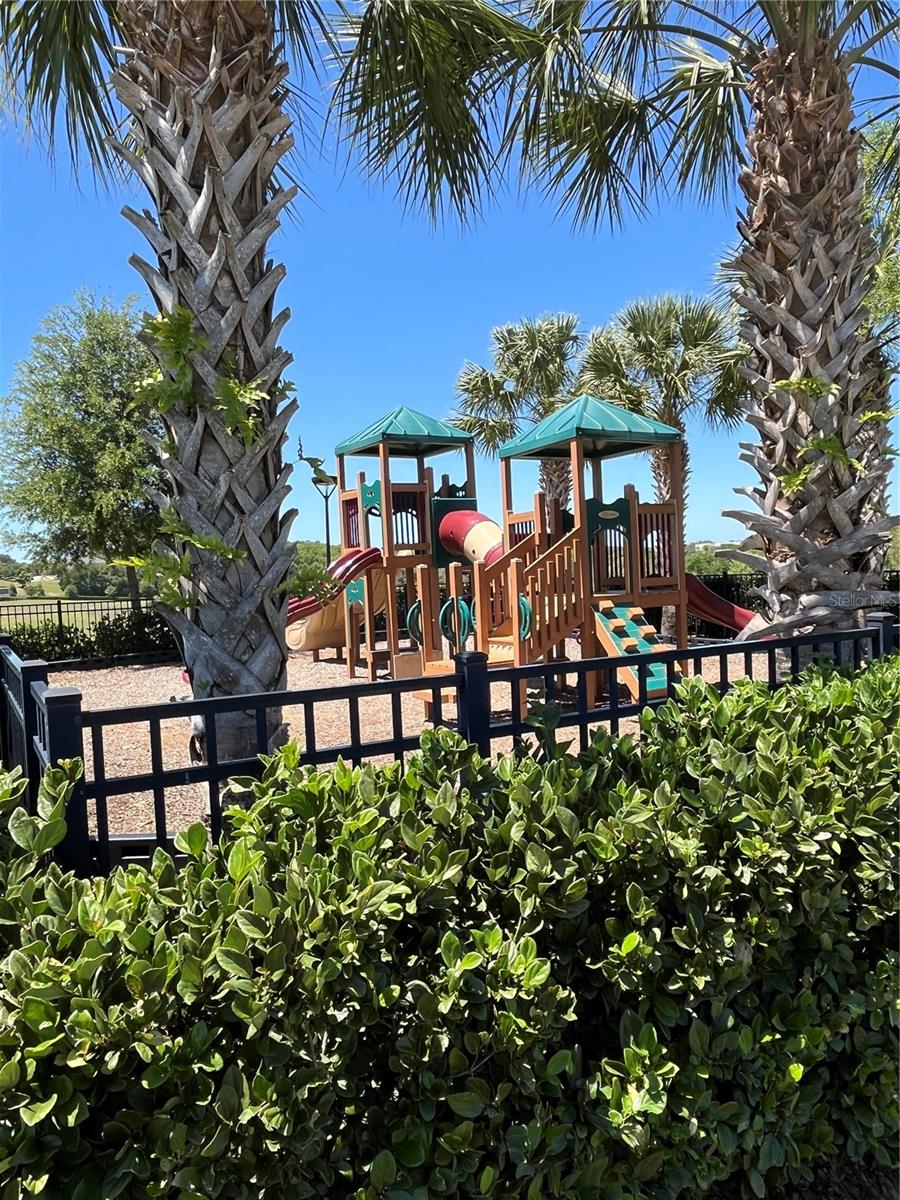 2575 AUBURN RIDGE DR, APOPKA, FL, 32712