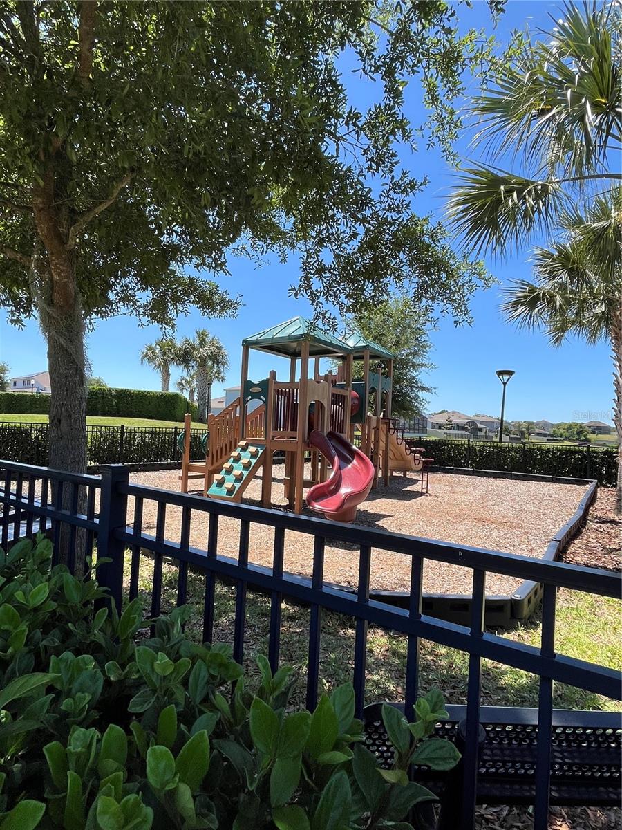 2575 AUBURN RIDGE DR, APOPKA, FL, 32712