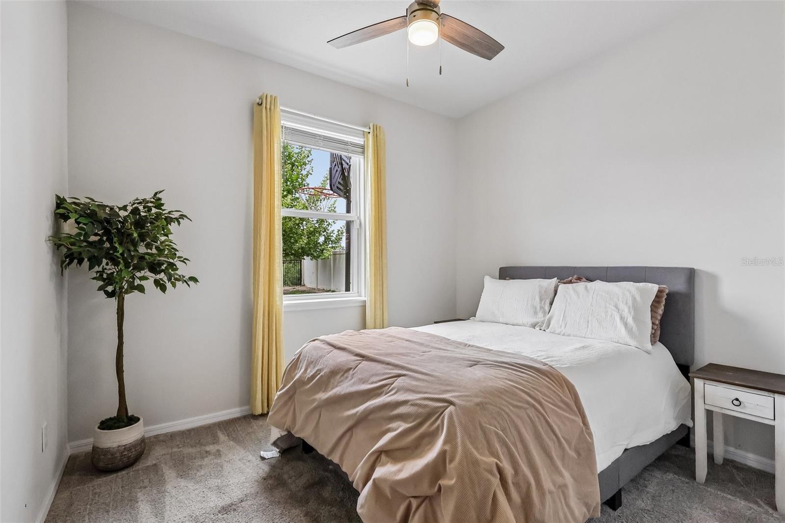 2575 AUBURN RIDGE DR, APOPKA, FL, 32712