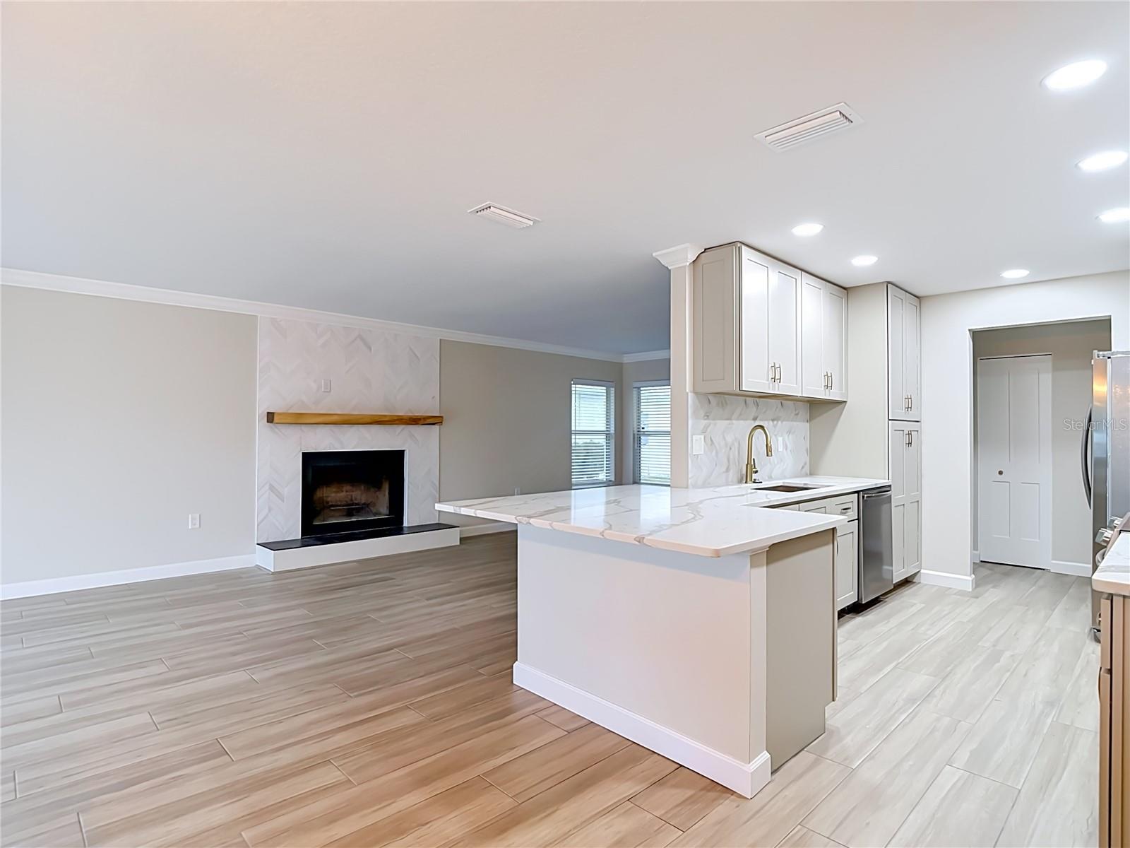 4536 MITCHER RD, NEW PORT RICHEY, FL, 34652