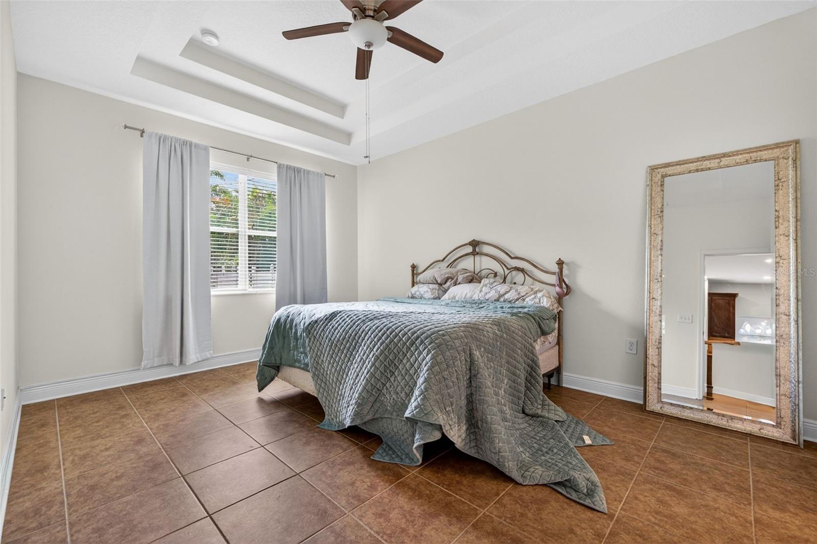 3204 W MARLIN AVE, TAMPA, FL, 33611