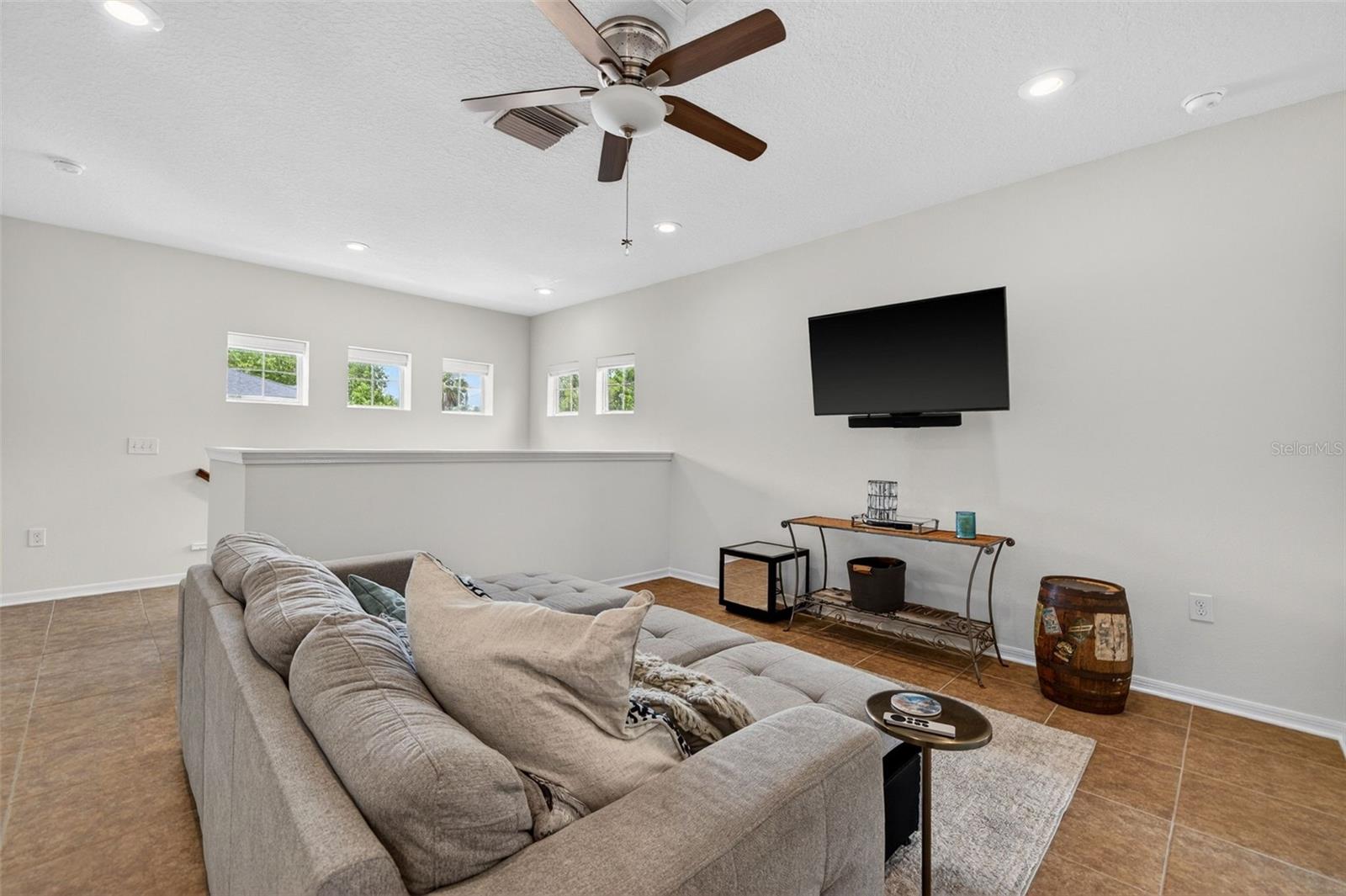 3204 W MARLIN AVE, TAMPA, FL, 33611