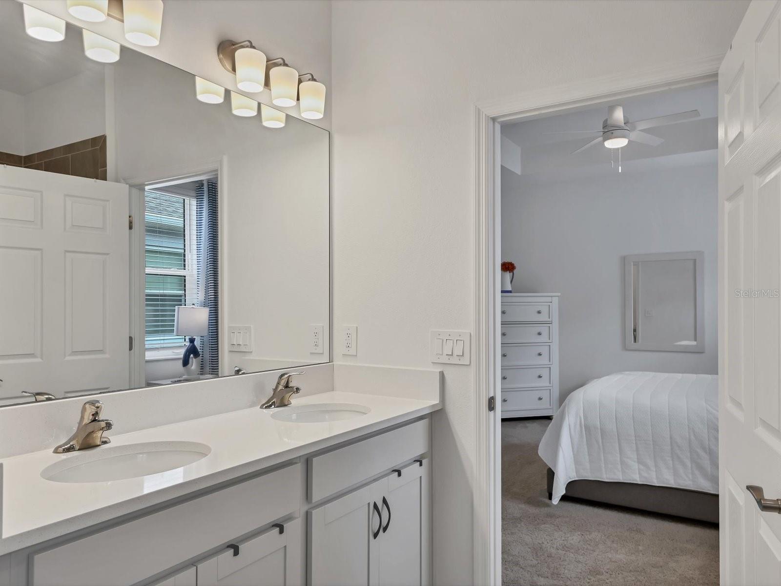 7724 SALOON LN, SARASOTA, FL, 34240