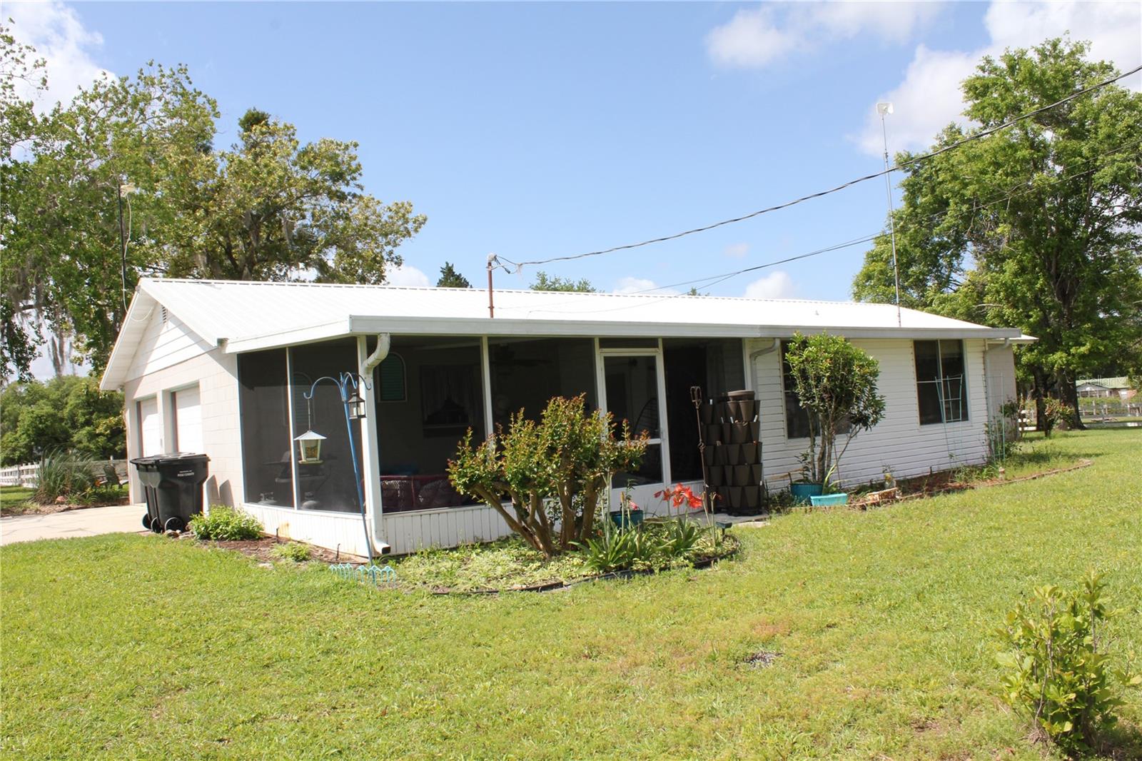 8225 WAKEFORD RD, LAKE WALES, FL, 33898