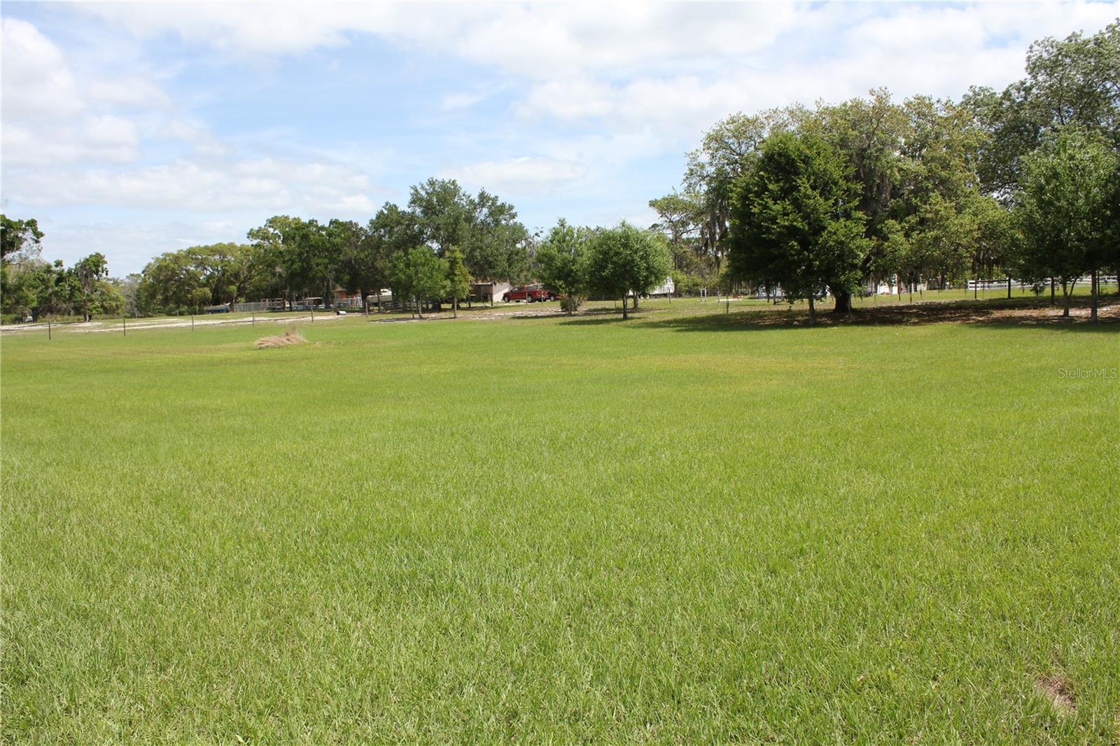 8225 WAKEFORD RD, LAKE WALES, FL, 33898