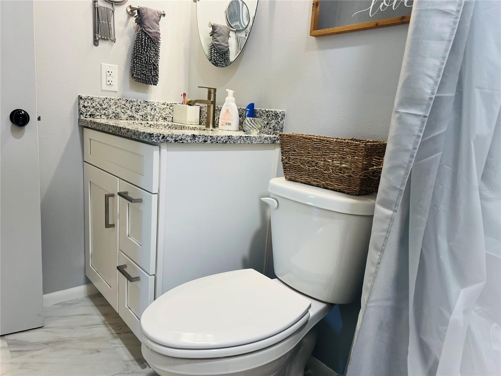 8225 WAKEFORD RD, LAKE WALES, FL, 33898