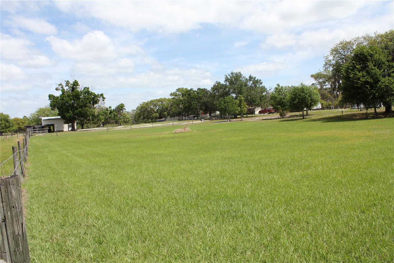 8225 WAKEFORD RD, LAKE WALES, FL, 33898