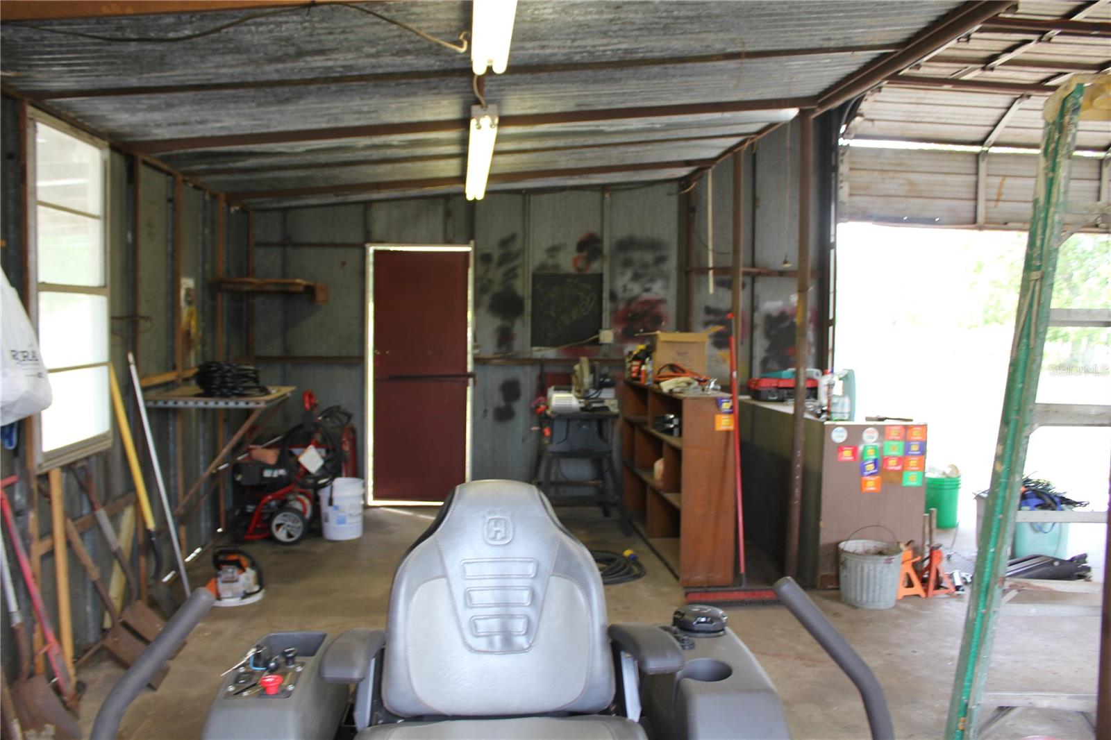 8225 WAKEFORD RD, LAKE WALES, FL, 33898