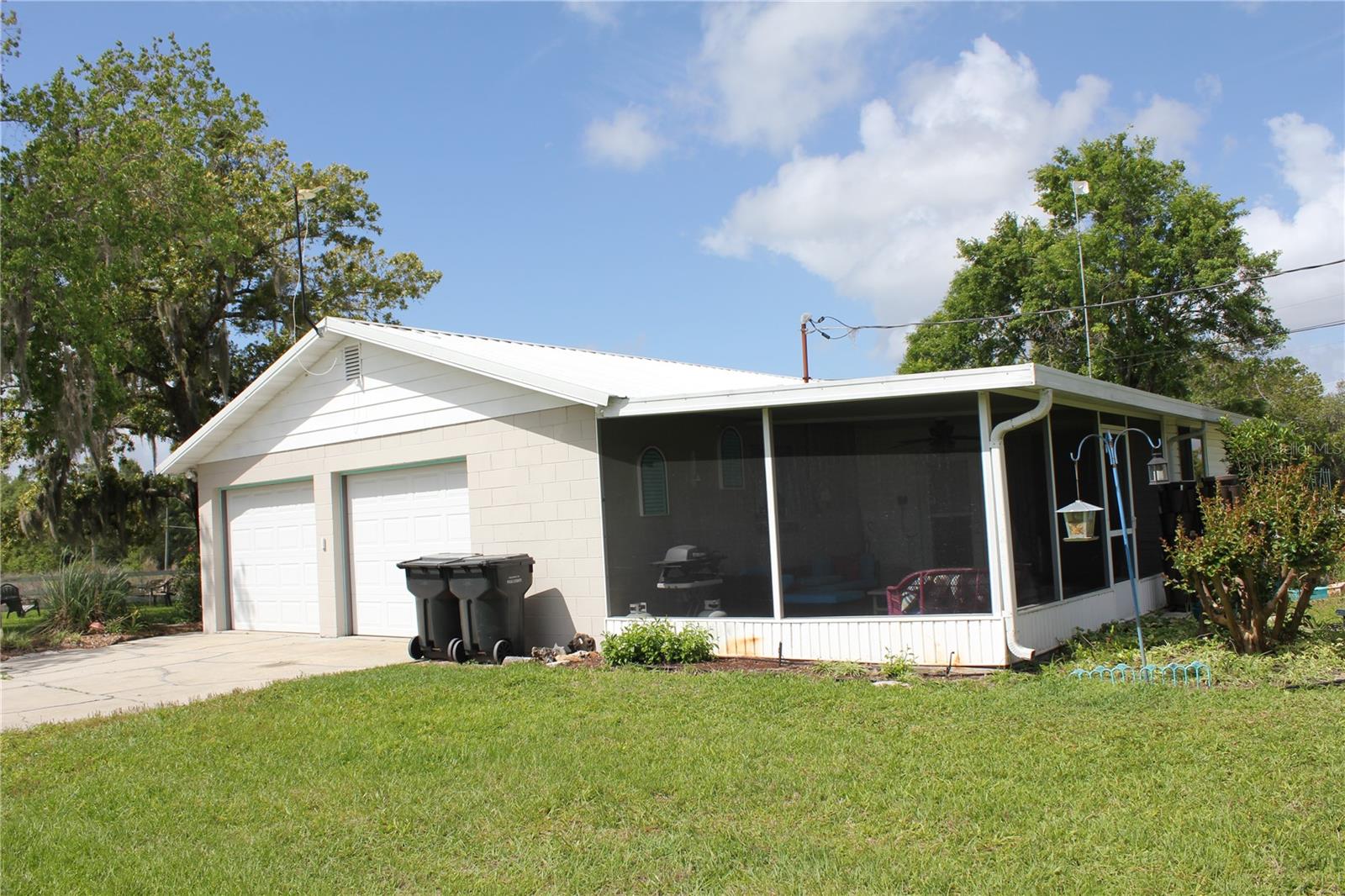 8225 WAKEFORD RD, LAKE WALES, FL, 33898