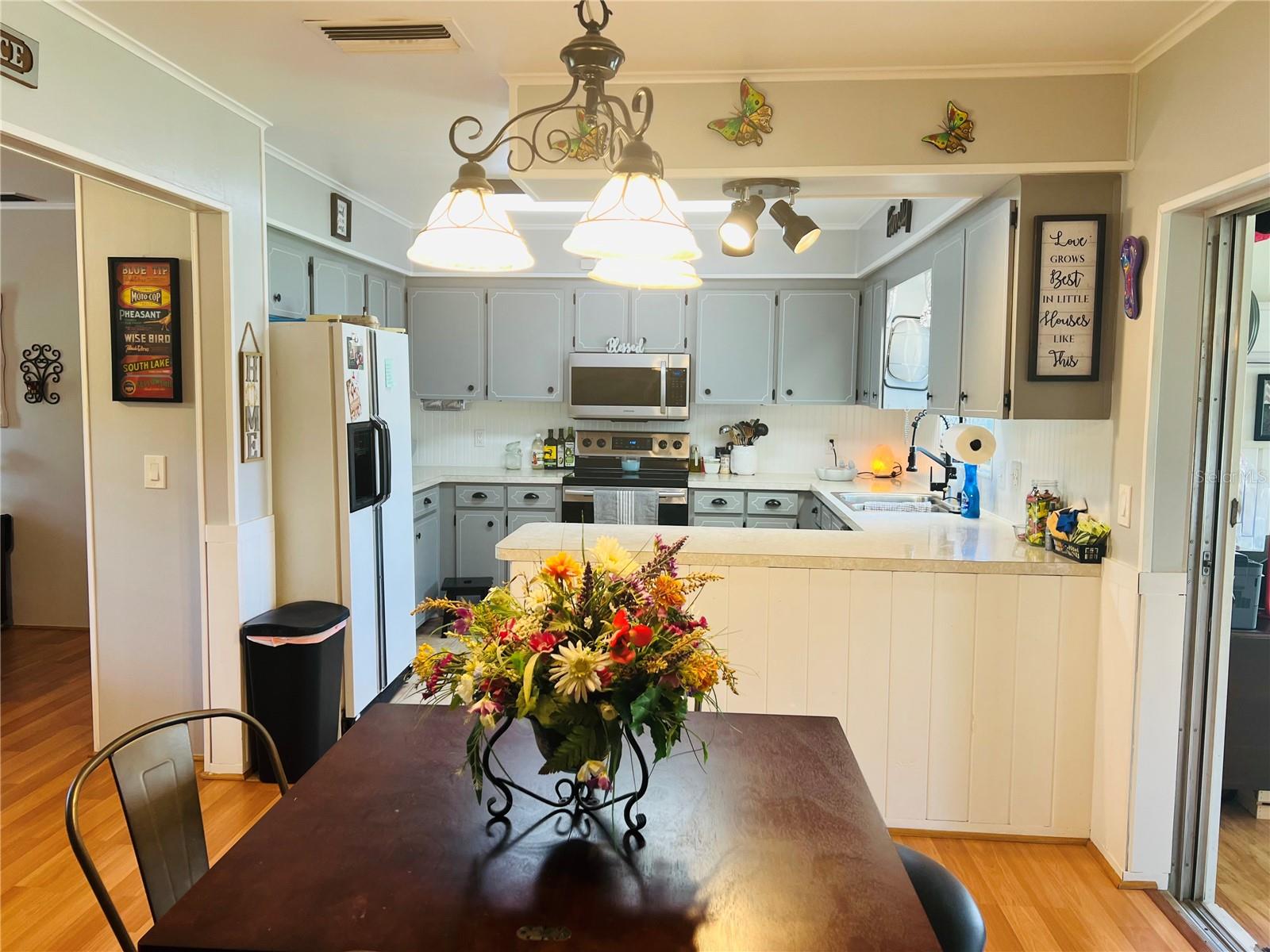 8225 WAKEFORD RD, LAKE WALES, FL, 33898