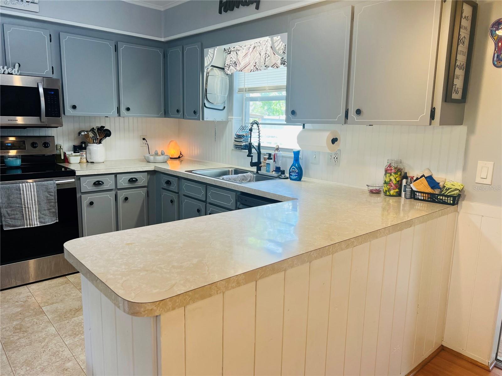 8225 WAKEFORD RD, LAKE WALES, FL, 33898