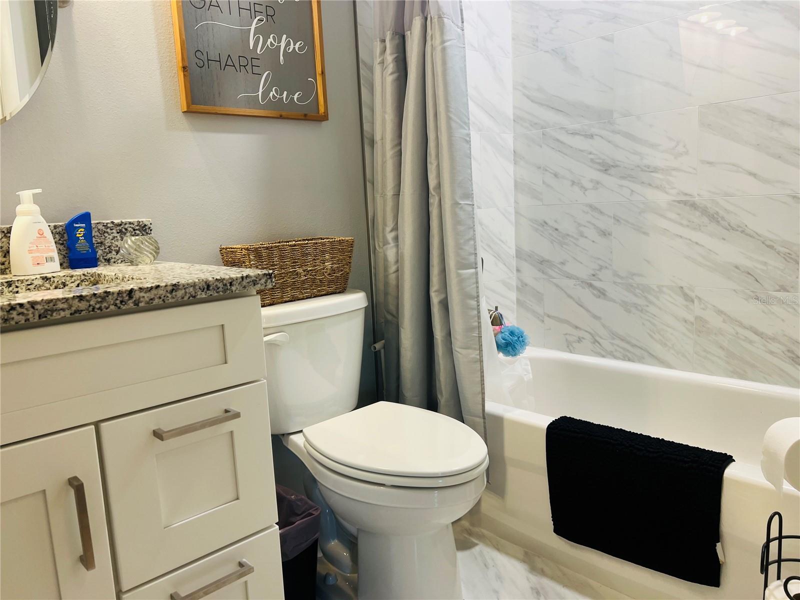 8225 WAKEFORD RD, LAKE WALES, FL, 33898