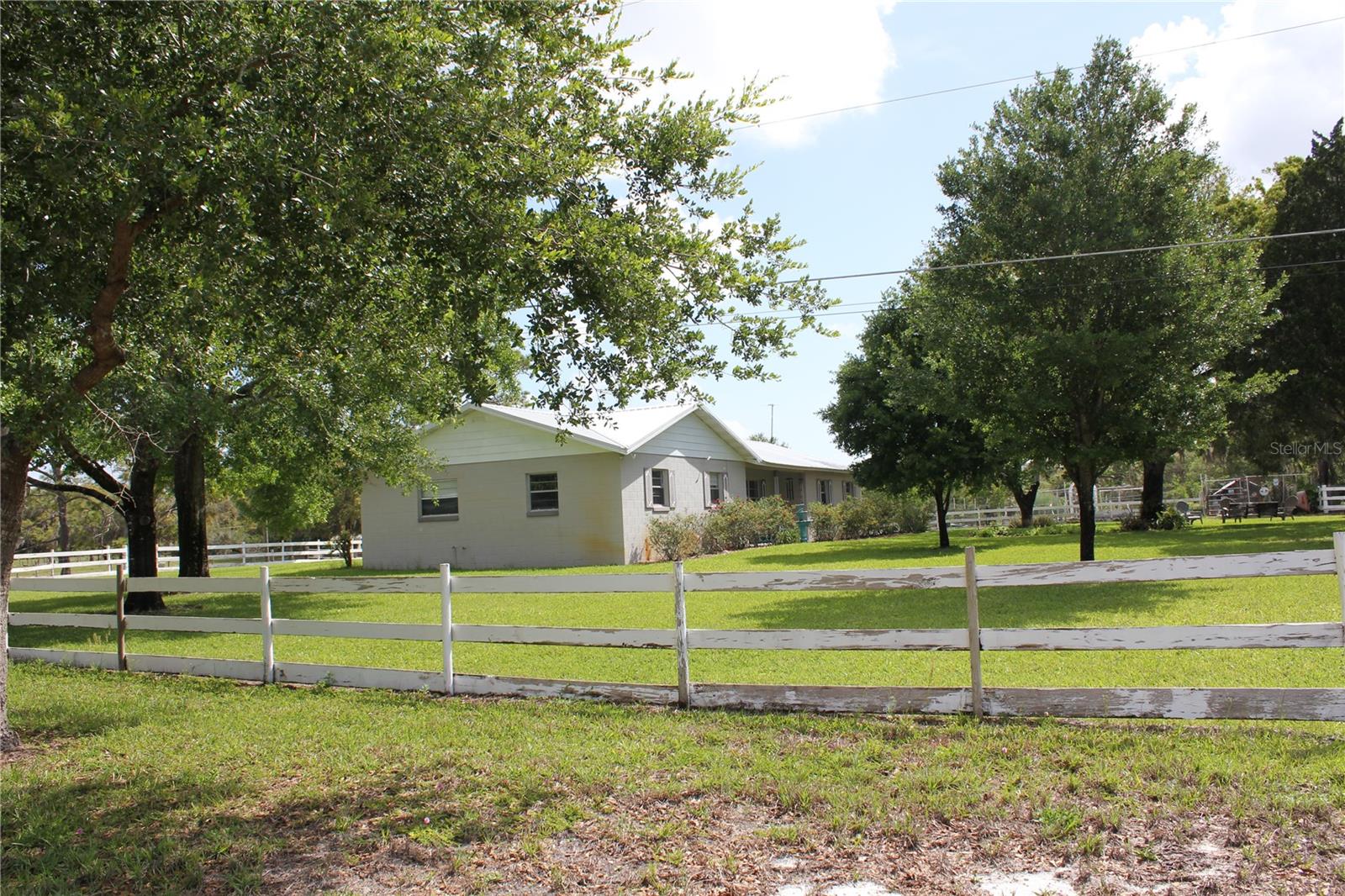 8225 WAKEFORD RD, LAKE WALES, FL, 33898