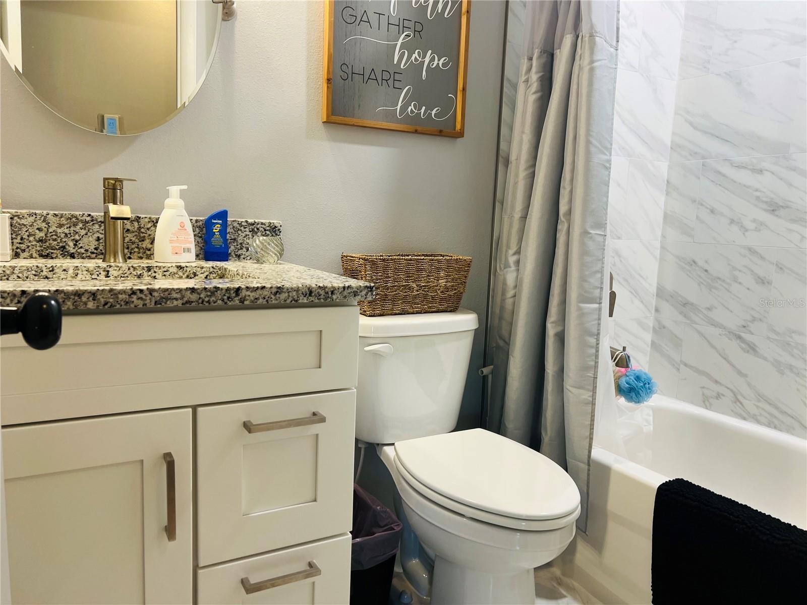 8225 WAKEFORD RD, LAKE WALES, FL, 33898