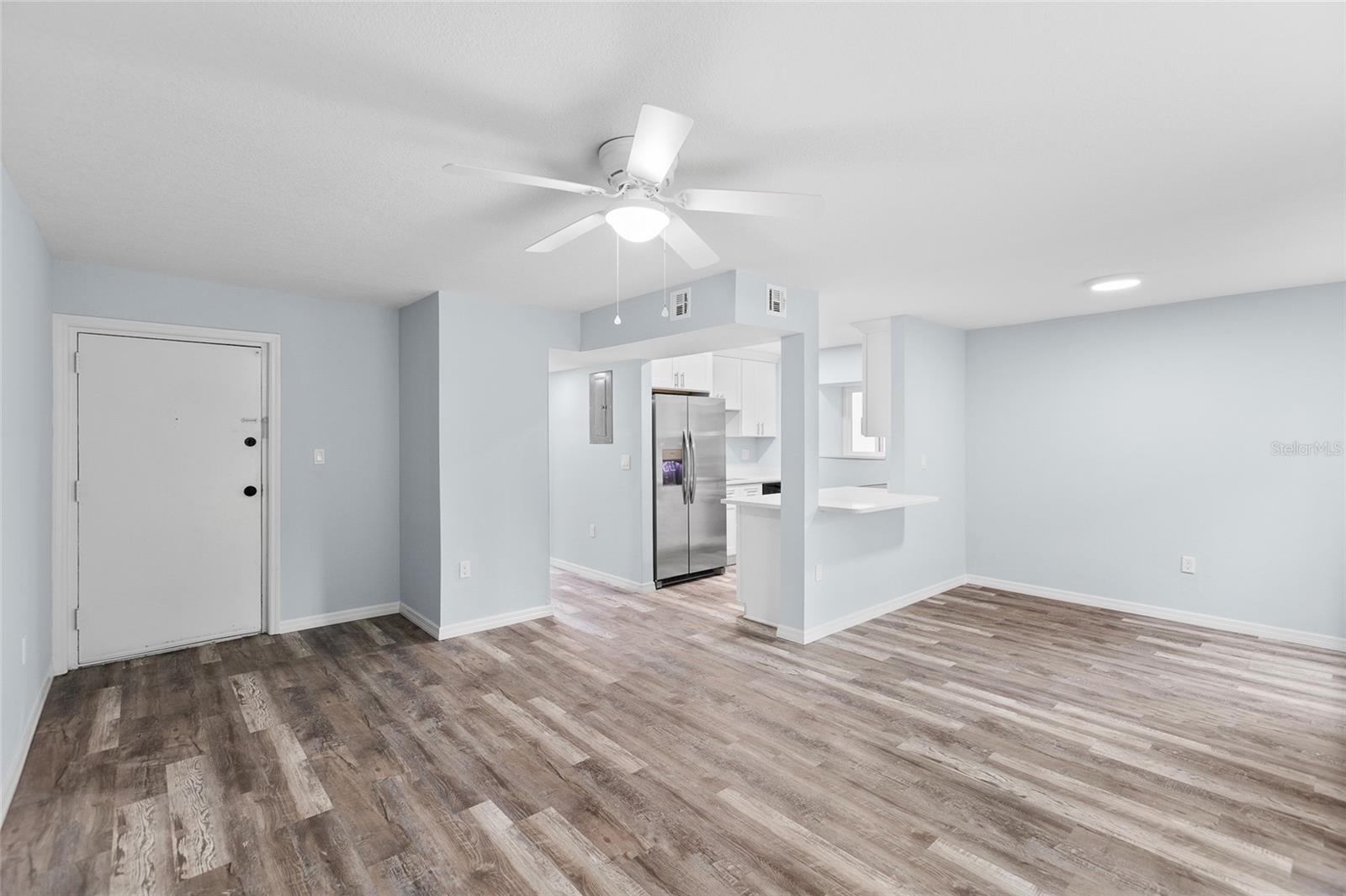 4215 E BAY DR #1805B, CLEARWATER, FL, 33764