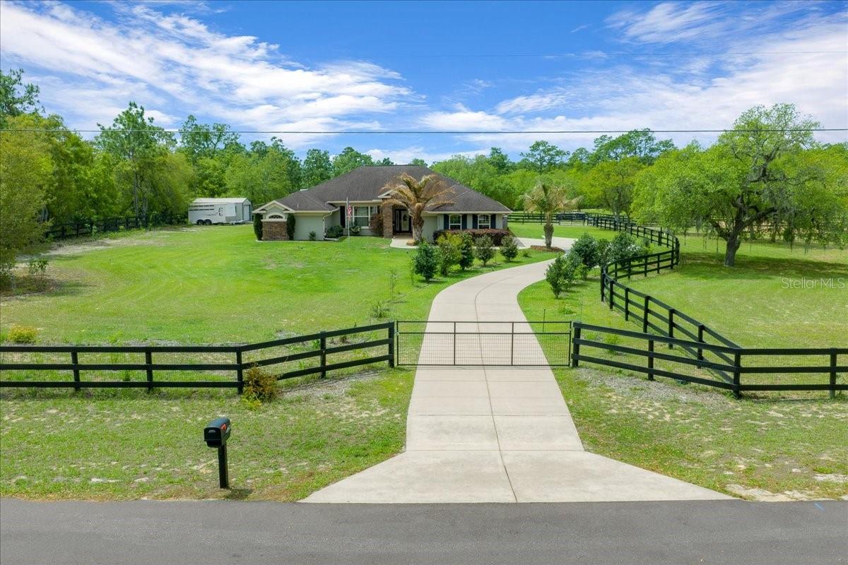 5400 W YEARLING DR, BEVERLY HILLS, FL, 34465