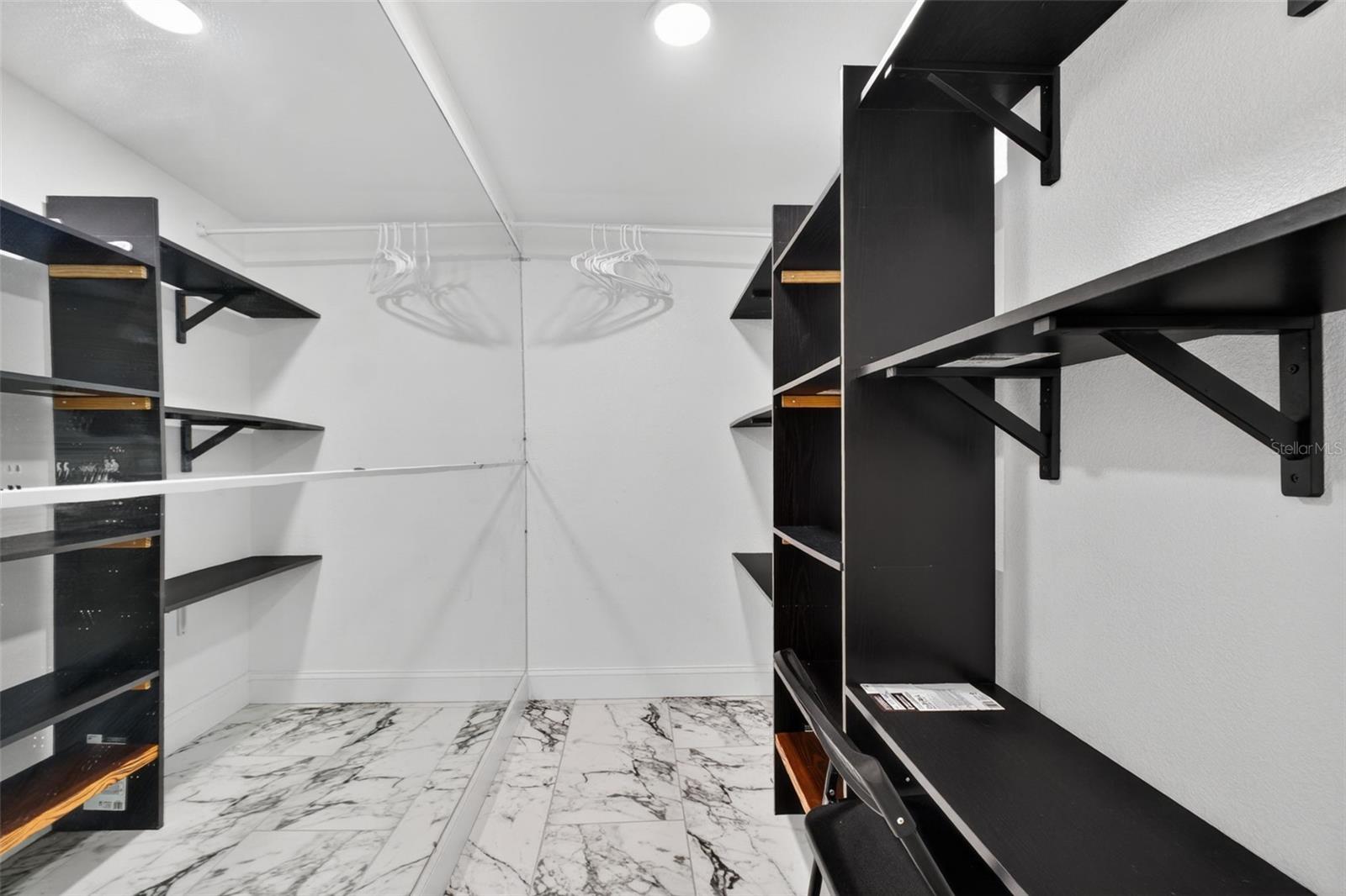 8507 N BROOKS ST, TAMPA, FL, 33604