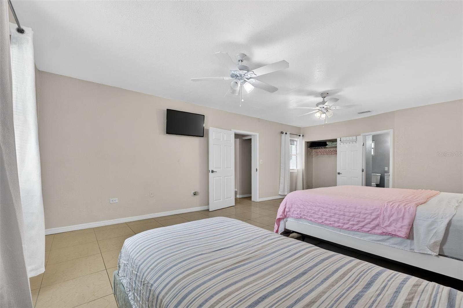 8507 N BROOKS ST, TAMPA, FL, 33604