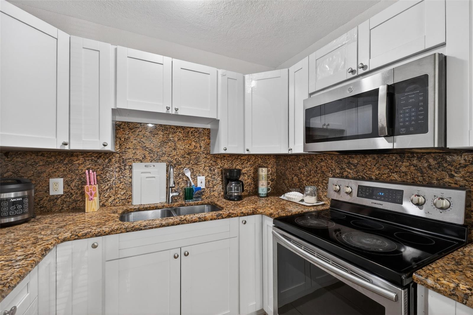 8507 N BROOKS ST, TAMPA, FL, 33604