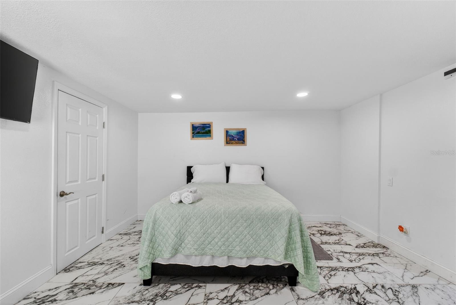 8507 N BROOKS ST, TAMPA, FL, 33604