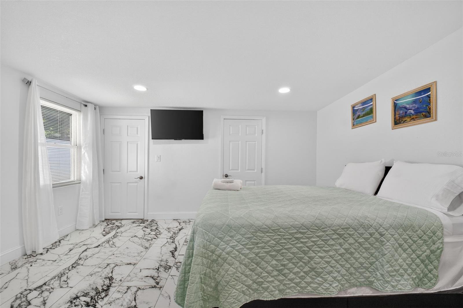 8507 N BROOKS ST, TAMPA, FL, 33604