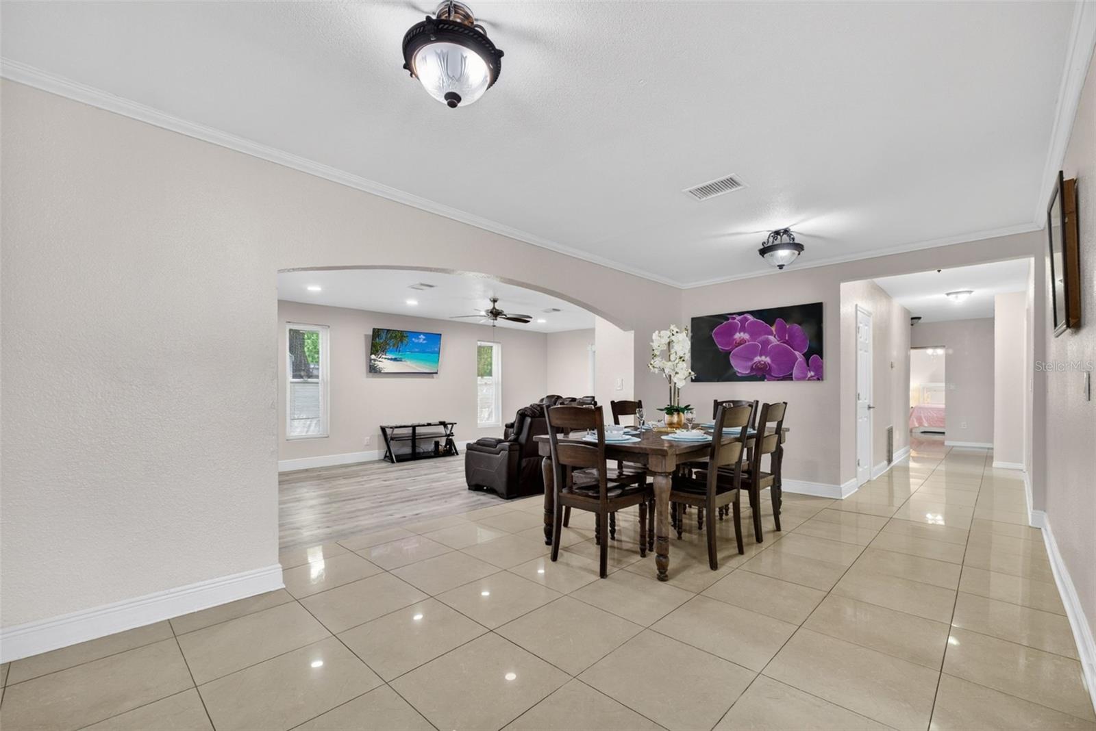 8507 N BROOKS ST, TAMPA, FL, 33604