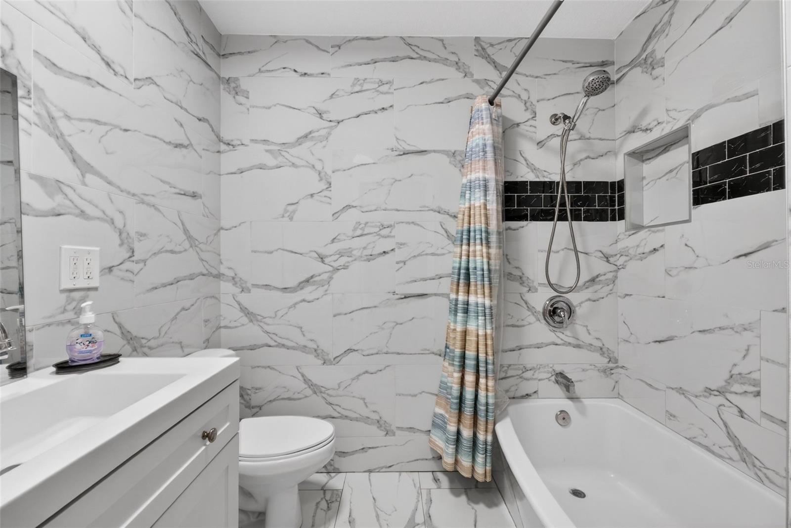 8507 N BROOKS ST, TAMPA, FL, 33604