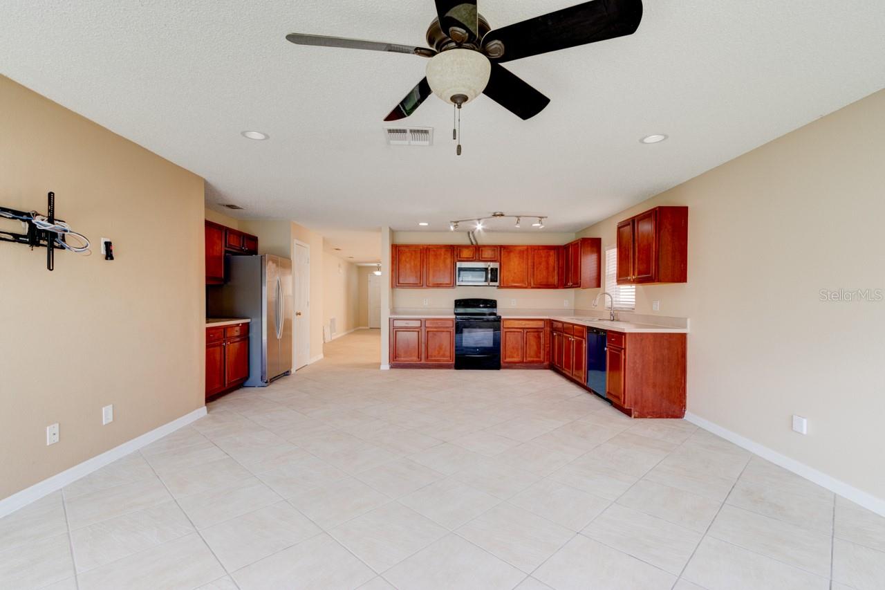 154 BRISTOL FOREST TRL, SANFORD, FL, 32771
