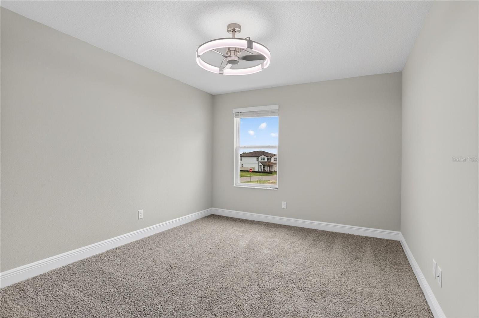 3168 FALL HARVEST DR, ZEPHYRHILLS, FL, 33540