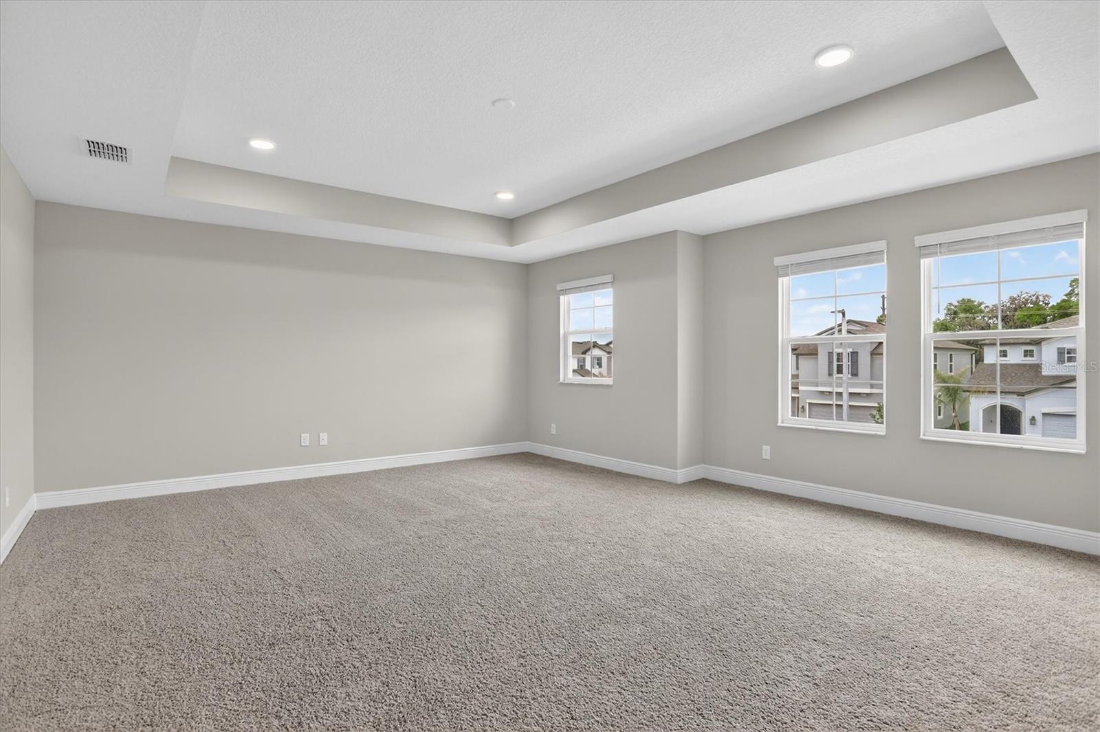 3168 FALL HARVEST DR, ZEPHYRHILLS, FL, 33540