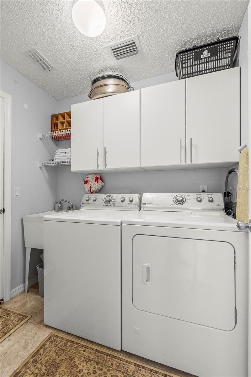 121 COSTA MESA DR, LADY LAKE, FL, 32159