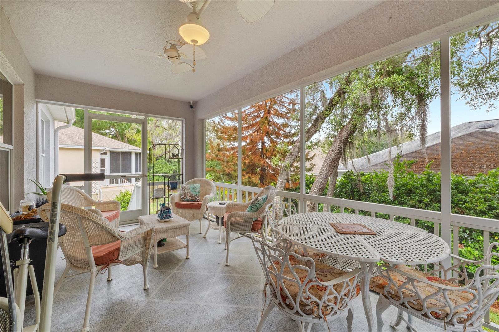 121 COSTA MESA DR, LADY LAKE, FL, 32159