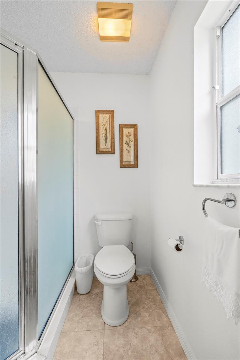 121 COSTA MESA DR, LADY LAKE, FL, 32159