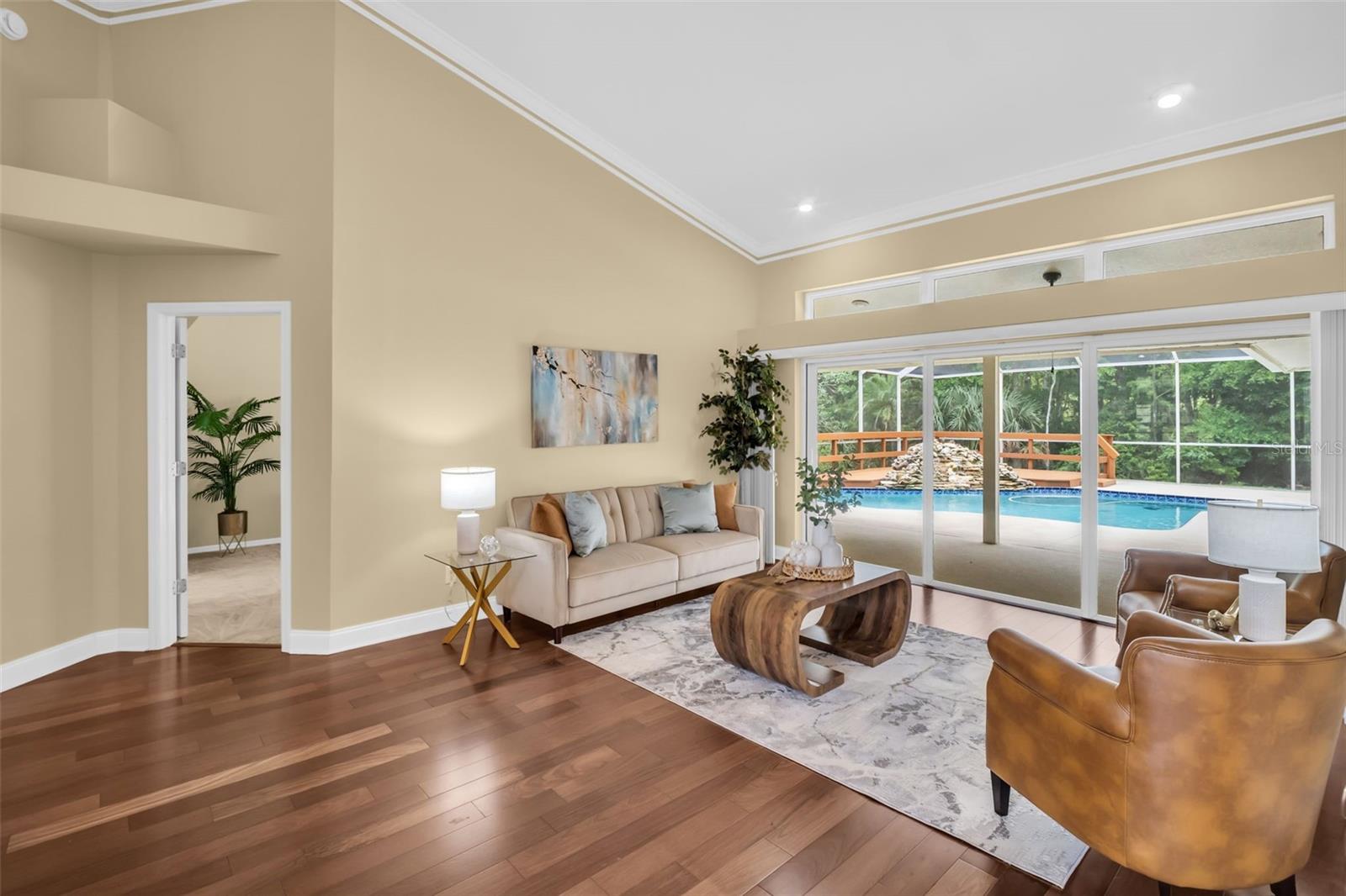 1404 EAST LAKE WOODLANDS PKWY, OLDSMAR, FL, 34677