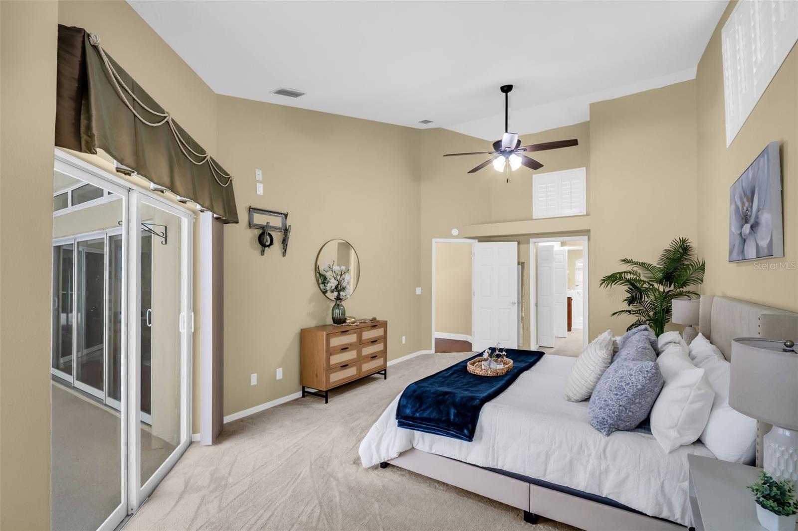 1404 EAST LAKE WOODLANDS PKWY, OLDSMAR, FL, 34677